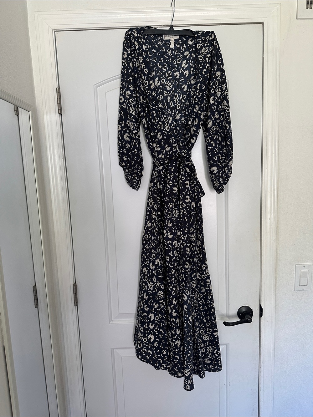 Apiece Apart NY Floral Navy Maxi Wrap Dress Sz 6